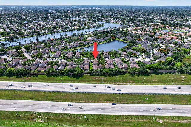 3835 NW 122nd Ter, Sunrise, FL 33323