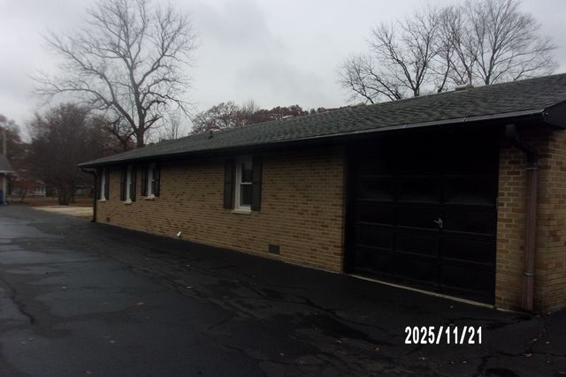 431 S 5th Street, Watseka, IL 60970