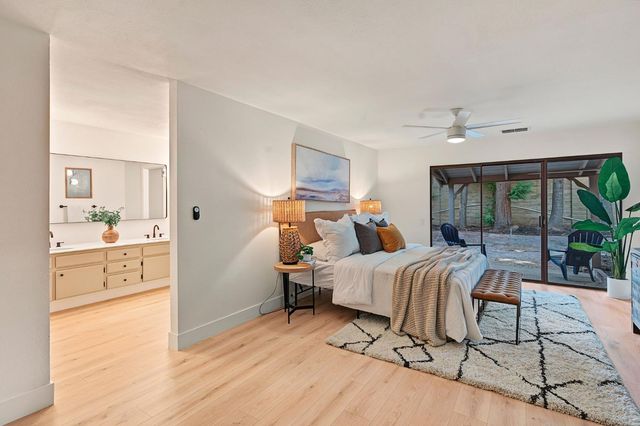 5350 Terrace Oak Cir, Fair Oaks, CA 95628