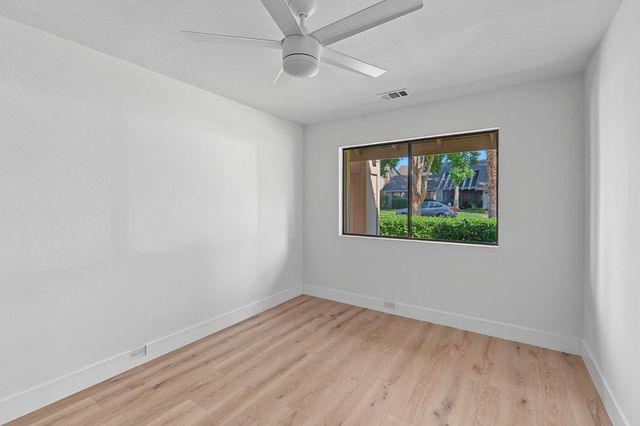 5350 Terrace Oak Cir, Fair Oaks, CA 95628