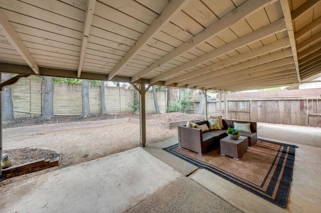 5350 Terrace Oak Cir, Fair Oaks, CA 95628