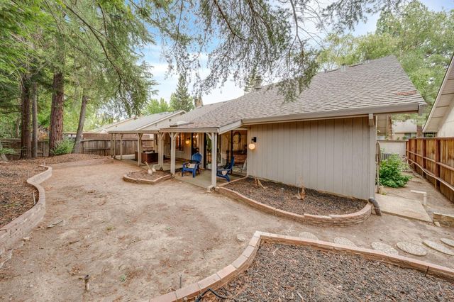 5350 Terrace Oak Cir, Fair Oaks, CA 95628