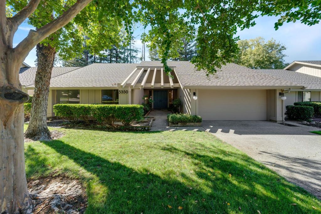 5350 Terrace Oak Cir, Fair Oaks, CA 95628