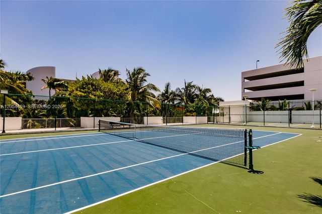 3029 NE 188th St 714, Aventura, FL 33180