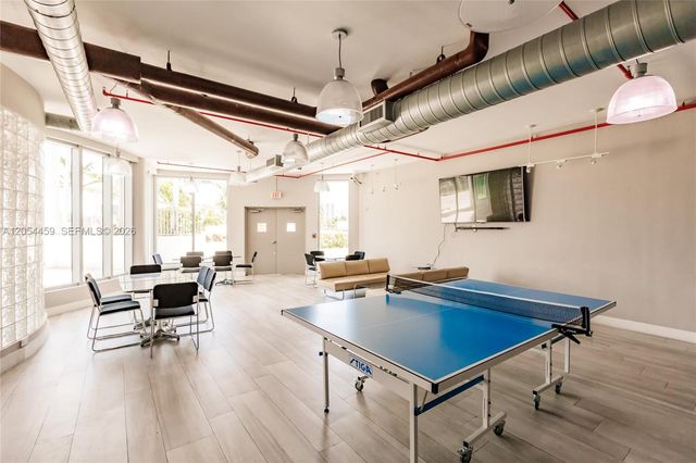 3029 NE 188th St 714, Aventura, FL 33180