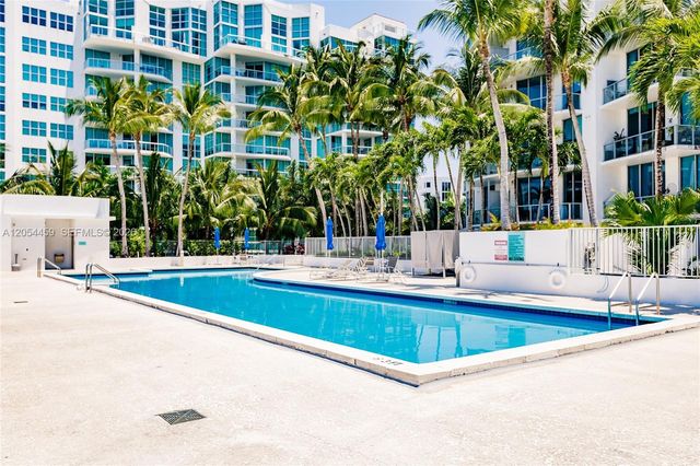3029 NE 188th St 714, Aventura, FL 33180