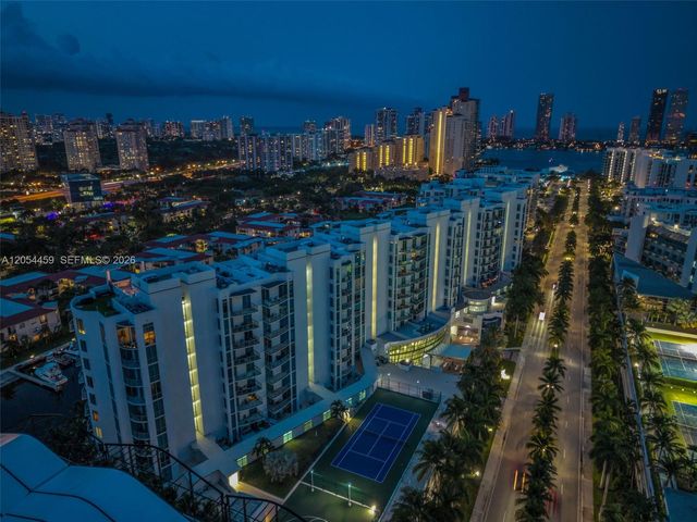 3029 NE 188th St 714, Aventura, FL 33180