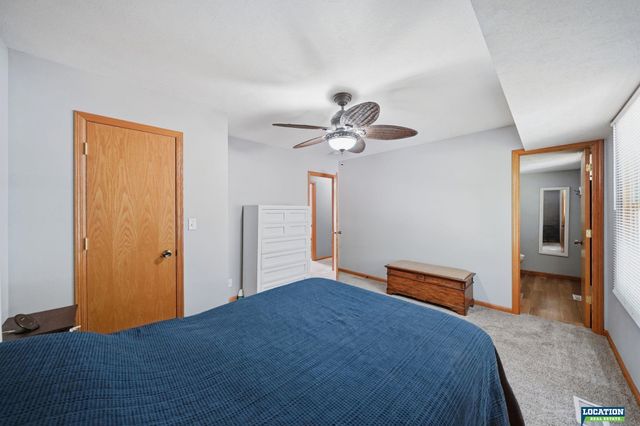 1809 SW 16th Street, Lincoln, NE 68522