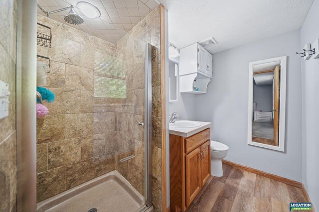 1809 SW 16th Street, Lincoln, NE 68522