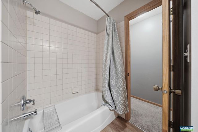 1809 SW 16th Street, Lincoln, NE 68522