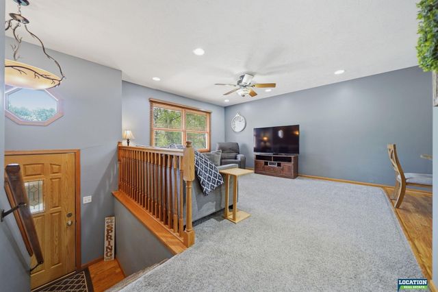 1809 SW 16th Street, Lincoln, NE 68522