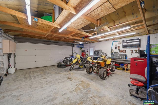 1809 SW 16th Street, Lincoln, NE 68522