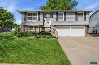 1809 SW 16th Street, Lincoln, NE 68522