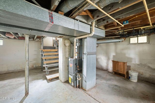6003 Livingston Drive, Toledo, OH 43613