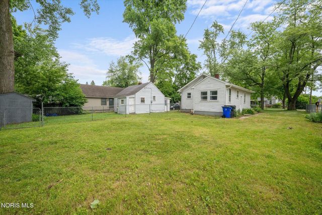 6003 Livingston Drive, Toledo, OH 43613