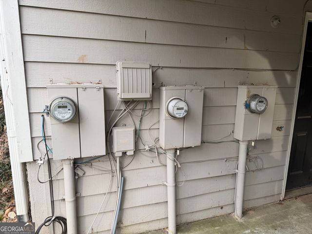 284 Shoal Creek Road, Canton, GA 30114