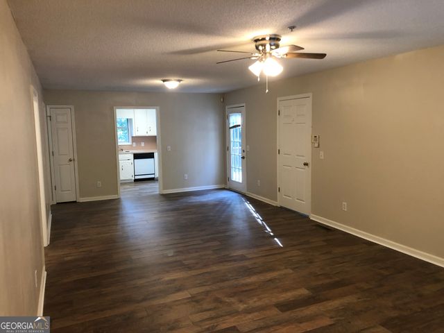 284 Shoal Creek Road, Canton, GA 30114