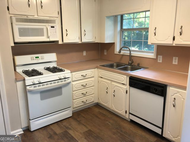 284 Shoal Creek Road, Canton, GA 30114