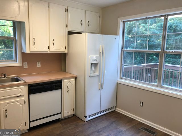 284 Shoal Creek Road, Canton, GA 30114