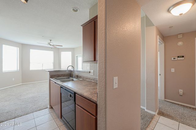 9820 N CENTRAL Avenue 212, Phoenix, AZ 85020
