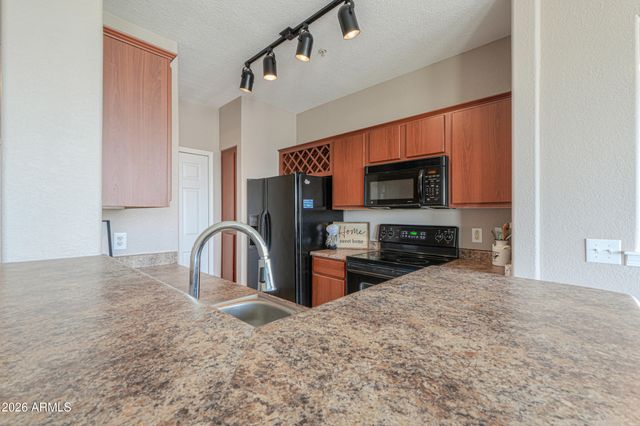 9820 N CENTRAL Avenue 212, Phoenix, AZ 85020