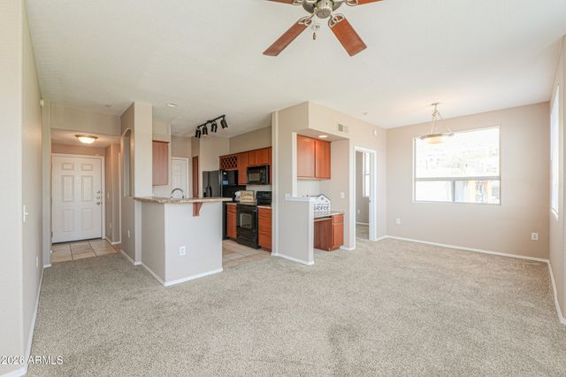 9820 N CENTRAL Avenue 212, Phoenix, AZ 85020
