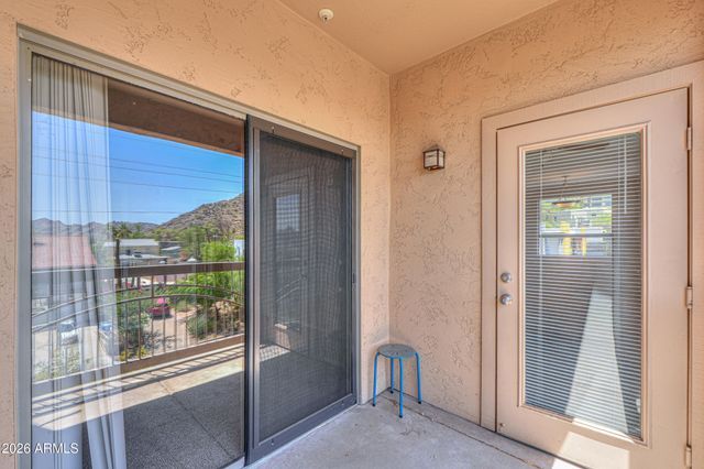 9820 N CENTRAL Avenue 212, Phoenix, AZ 85020