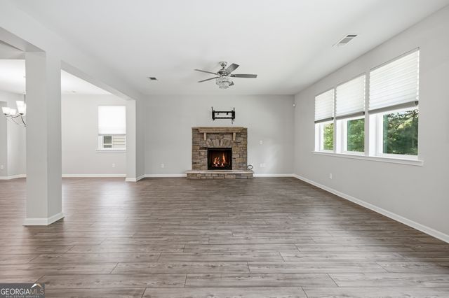 4367 Waxwing Street, Hoschton, GA 30548