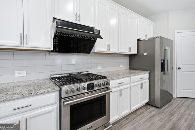 4367 Waxwing Street, Hoschton, GA 30548