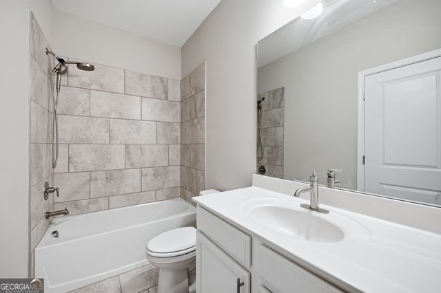 4367 Waxwing Street, Hoschton, GA 30548