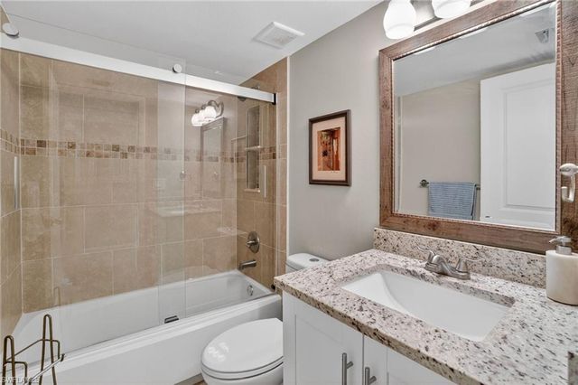 1544 Mainsail DR # 48C, Naples, FL 34114