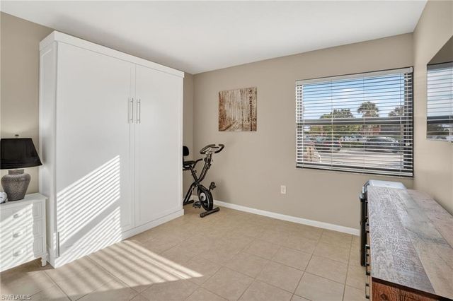 1544 Mainsail DR # 48C, Naples, FL 34114