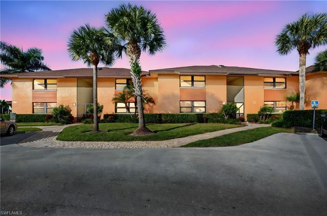 1544 Mainsail DR # 48C, Naples, FL 34114