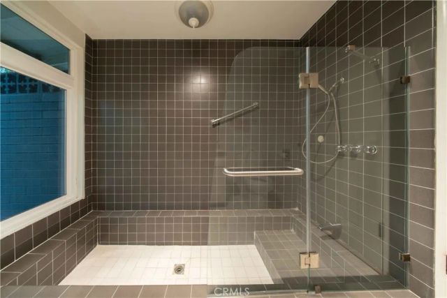 16594 Knollwood Drive, Granada Hills, CA 91344