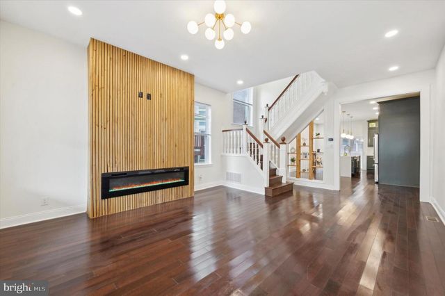 4911 WARRINGTON AVE, Philadelphia, PA 19143