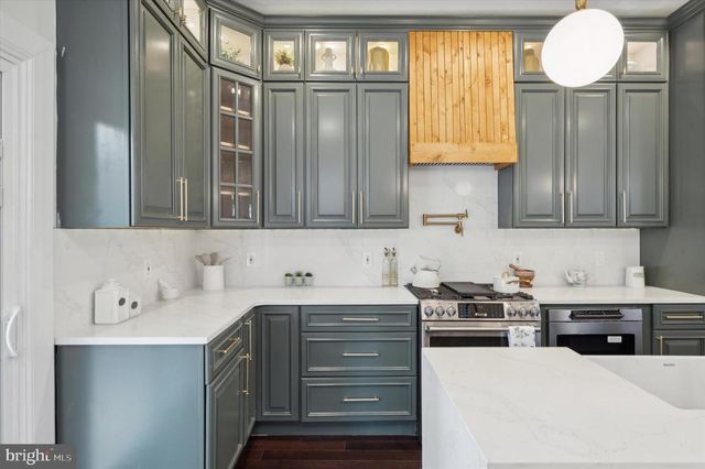 4911 WARRINGTON AVE, Philadelphia, PA 19143