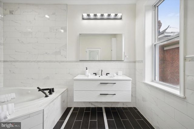 4911 WARRINGTON AVE, Philadelphia, PA 19143