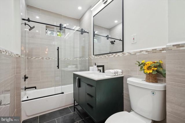 4911 WARRINGTON AVE, Philadelphia, PA 19143