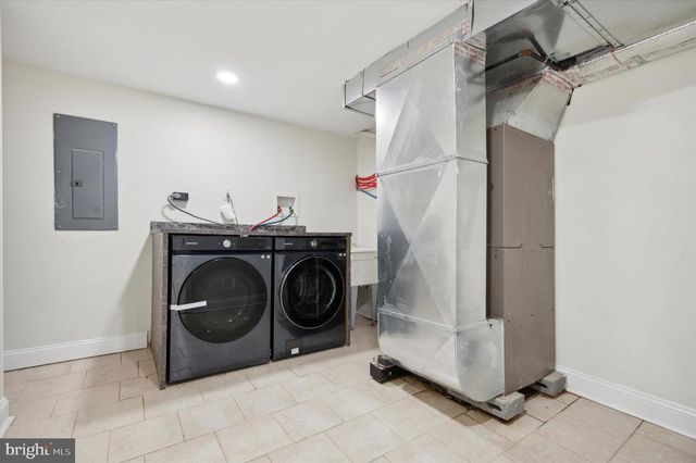 4911 WARRINGTON AVE, Philadelphia, PA 19143