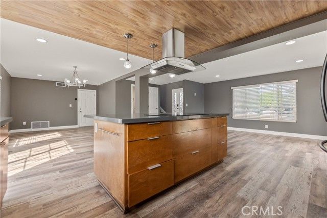 21314 Kinard Avenue, Carson, CA 90745