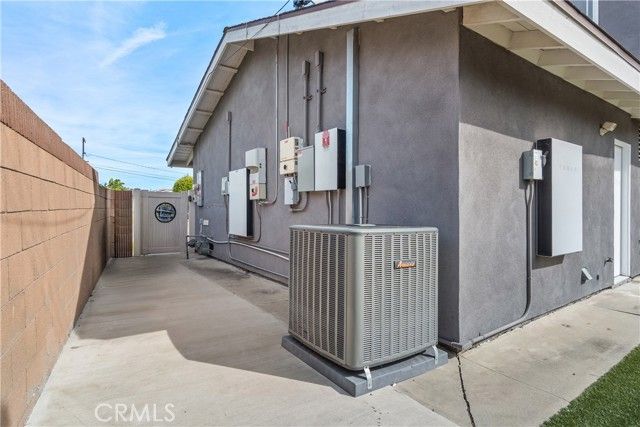 21314 Kinard Avenue, Carson, CA 90745