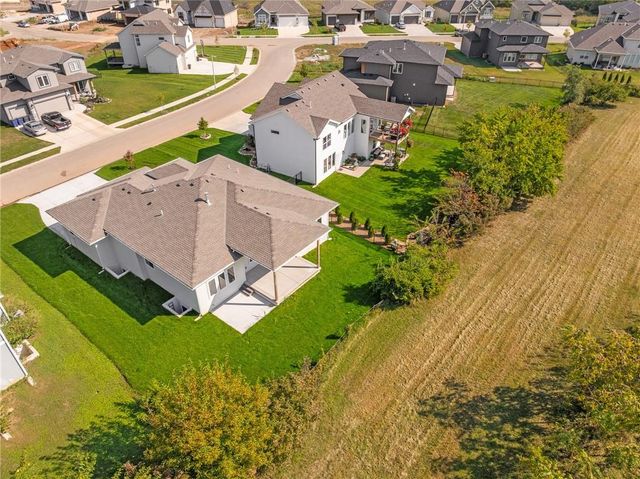 25128 W 141st Terrace, Olathe, KS 66061