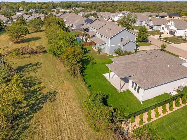 25128 W 141st Terrace, Olathe, KS 66061