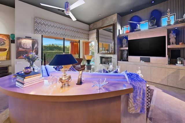 901 Alejo Vista, Palm Springs, CA 92262