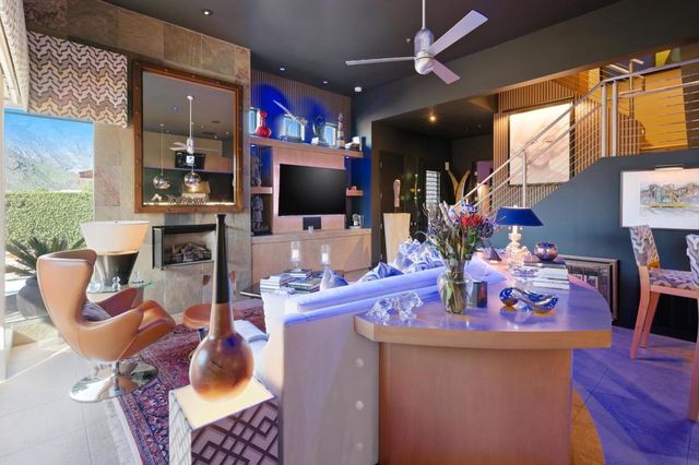 901 Alejo Vista, Palm Springs, CA 92262