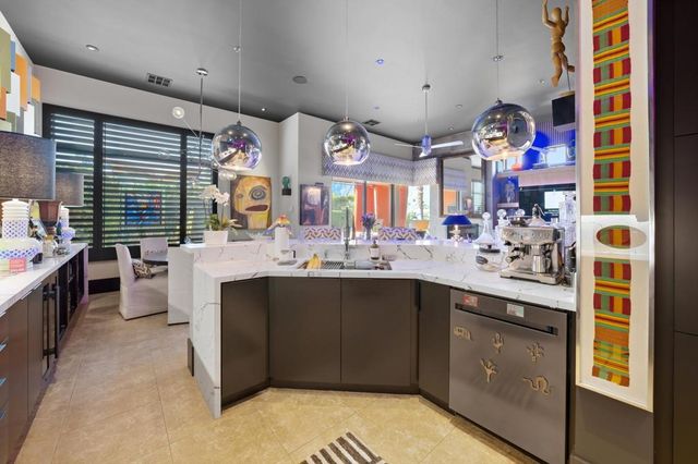 901 Alejo Vista, Palm Springs, CA 92262