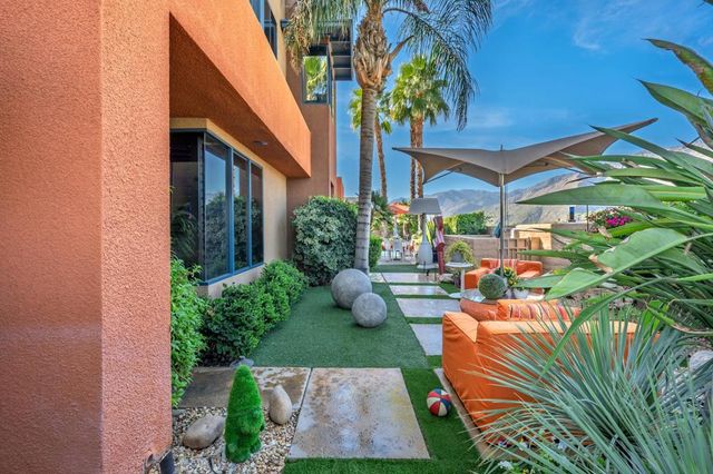 901 Alejo Vista, Palm Springs, CA 92262