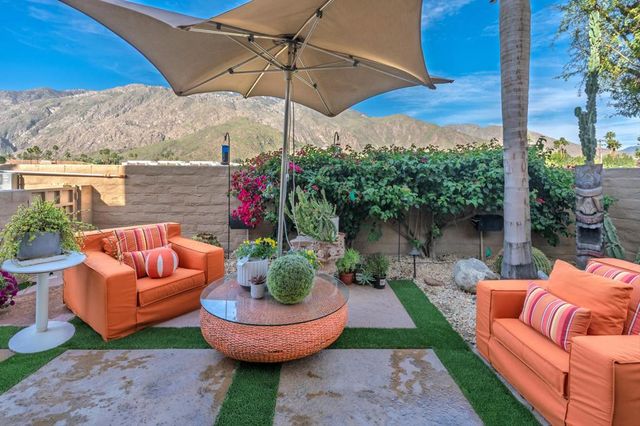 901 Alejo Vista, Palm Springs, CA 92262