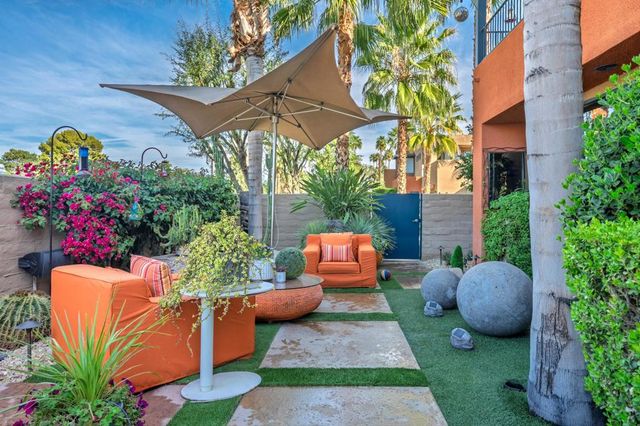 901 Alejo Vista, Palm Springs, CA 92262