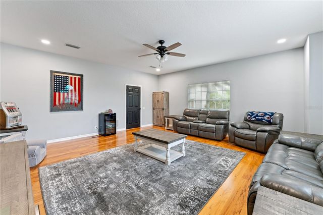 5292 KERNWOOD COURT, Palm Harbor, FL 34685